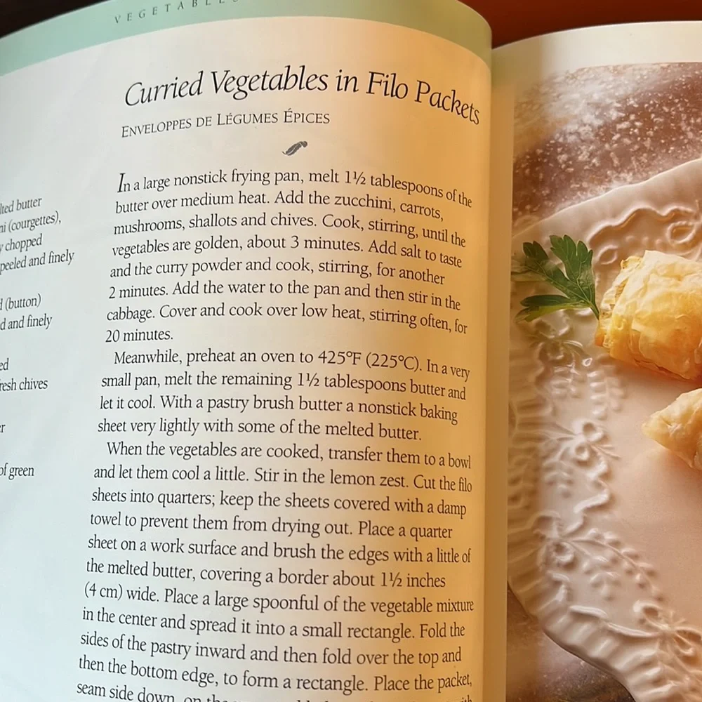 2 for 1 - WILLIAMS SONOMA Cookbooks - Like New